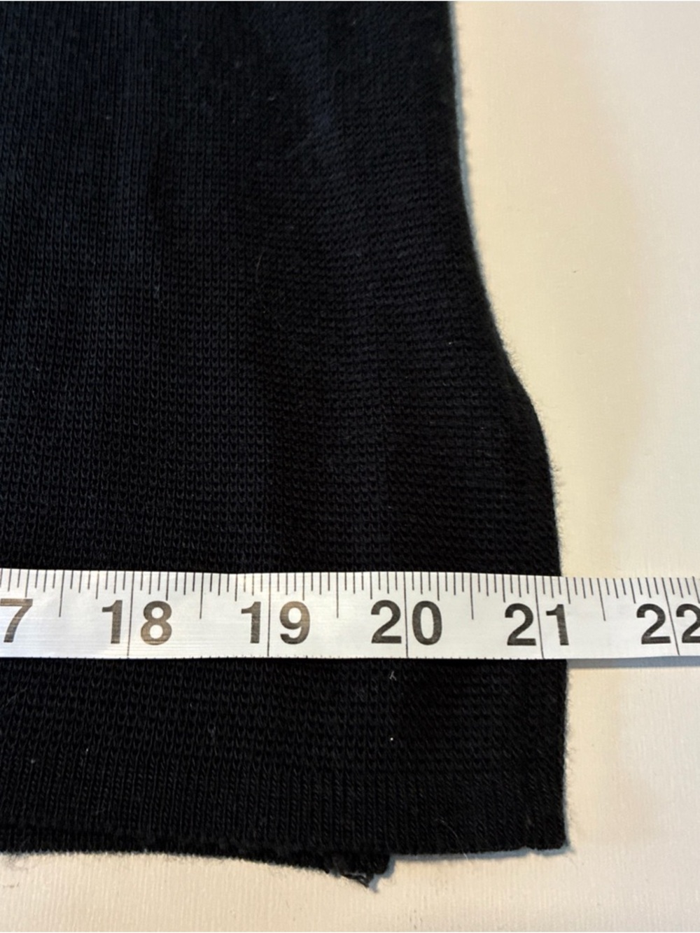 Leslie Fay Red Crewneck Sweater with Black Collar - Picture 10 of 15